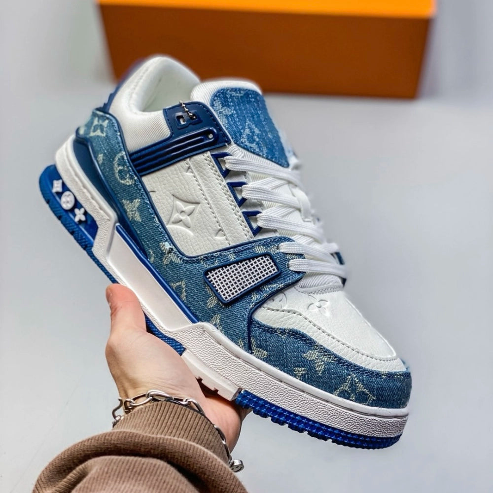 LTrain With Shoe Box