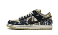 SB Dunk Low Travis Scott